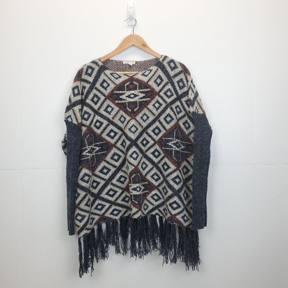 Tea & Rose Aztec Fringe Sweater - Picture 2 of 10